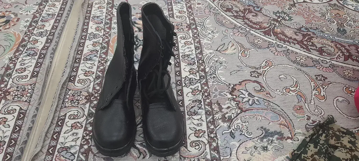 لباس نظامی|کیف، کفش، کمربند|قزوین, |دیوار