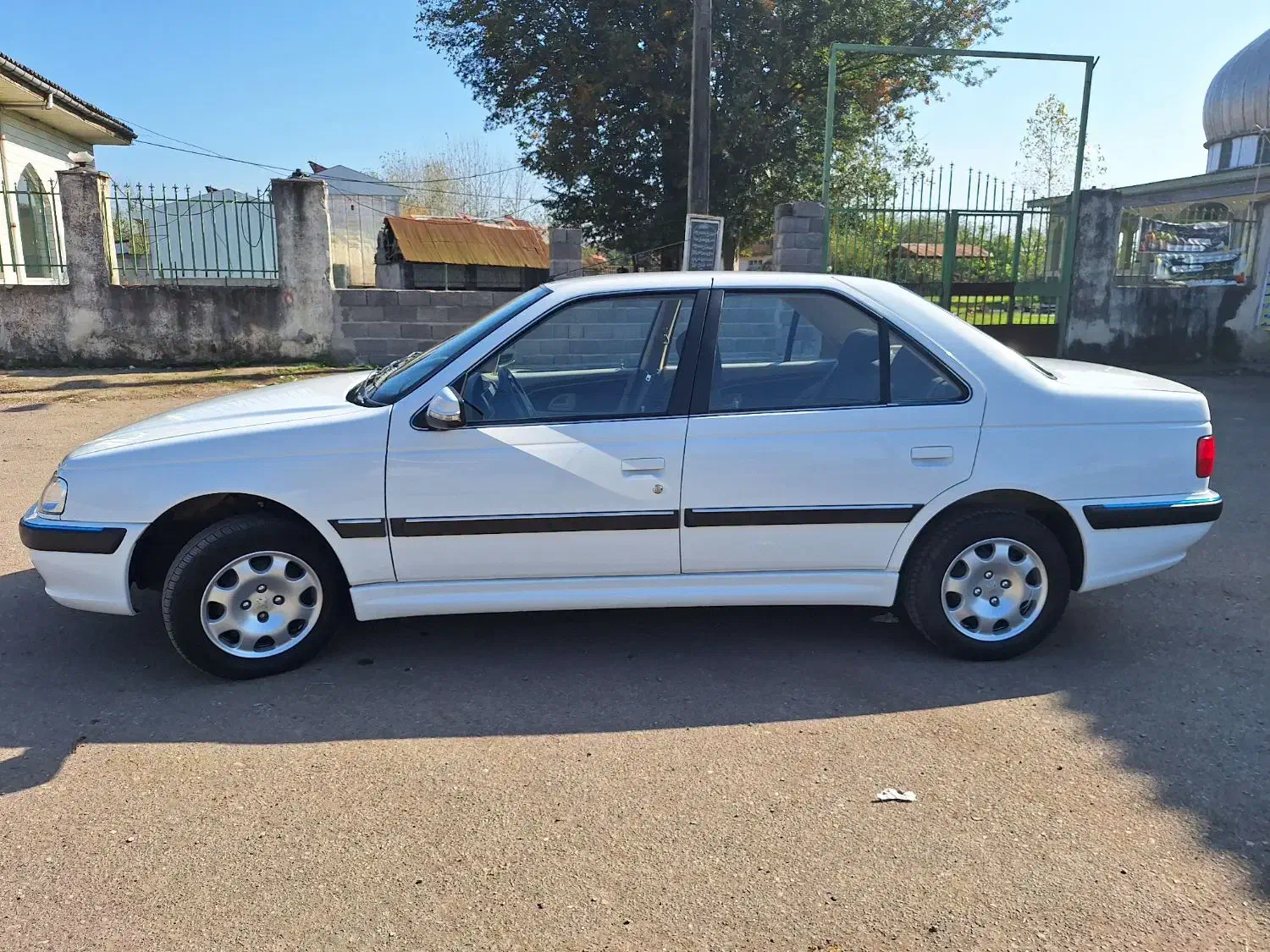 پژو پارس مشابه صفر|خودرو سواری و وانت|لاهیجان, بازکیاگوراب|دیوار