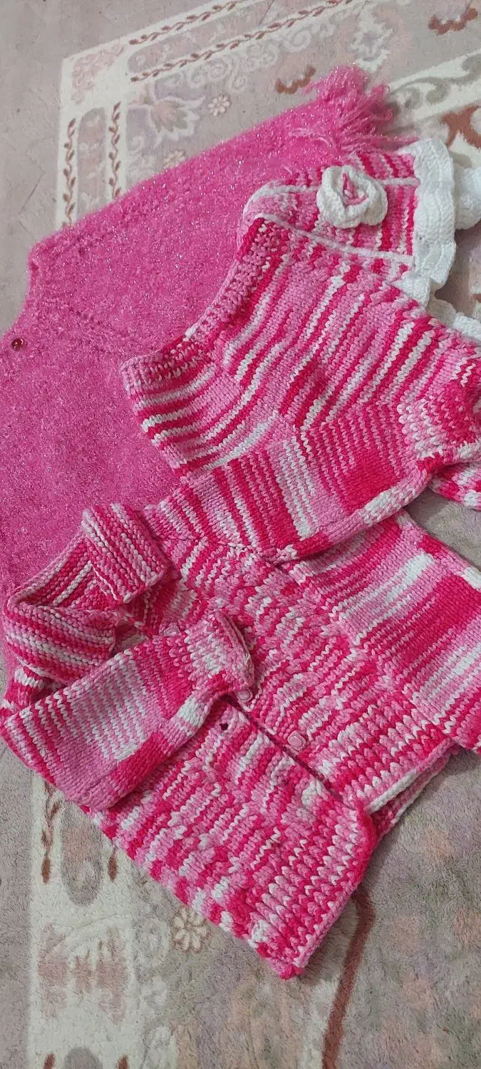 بافت  بچگانه|کفش و لباس بچه|ایوان, |دیوار