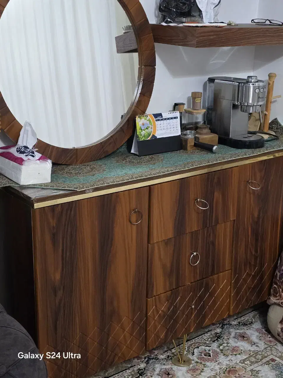 ۲ عدد کمد دیواری و لوستر و آینه و کنسول|جاکفشی، کمد، دراور|دالاهو, |دیوار