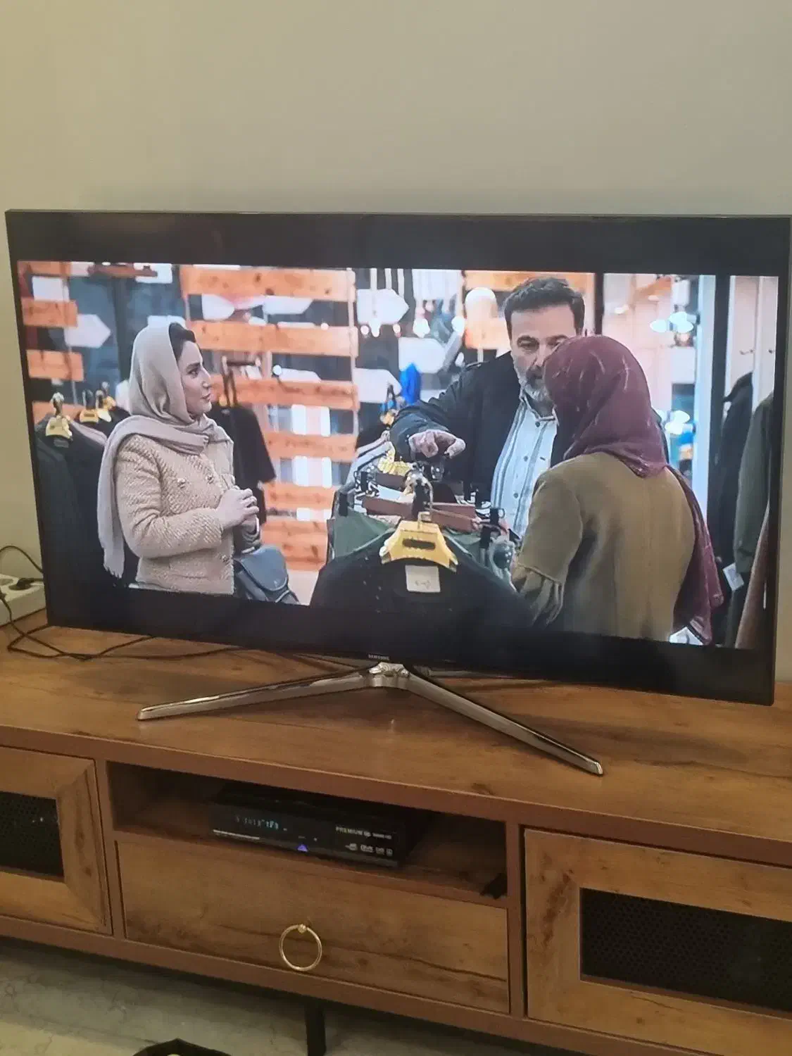 تلویزیون ۴۸ اینچ اسپارت سامسونگ اصل کره|تلویزیون و پروژکتور|تهران, امامت|دیوار