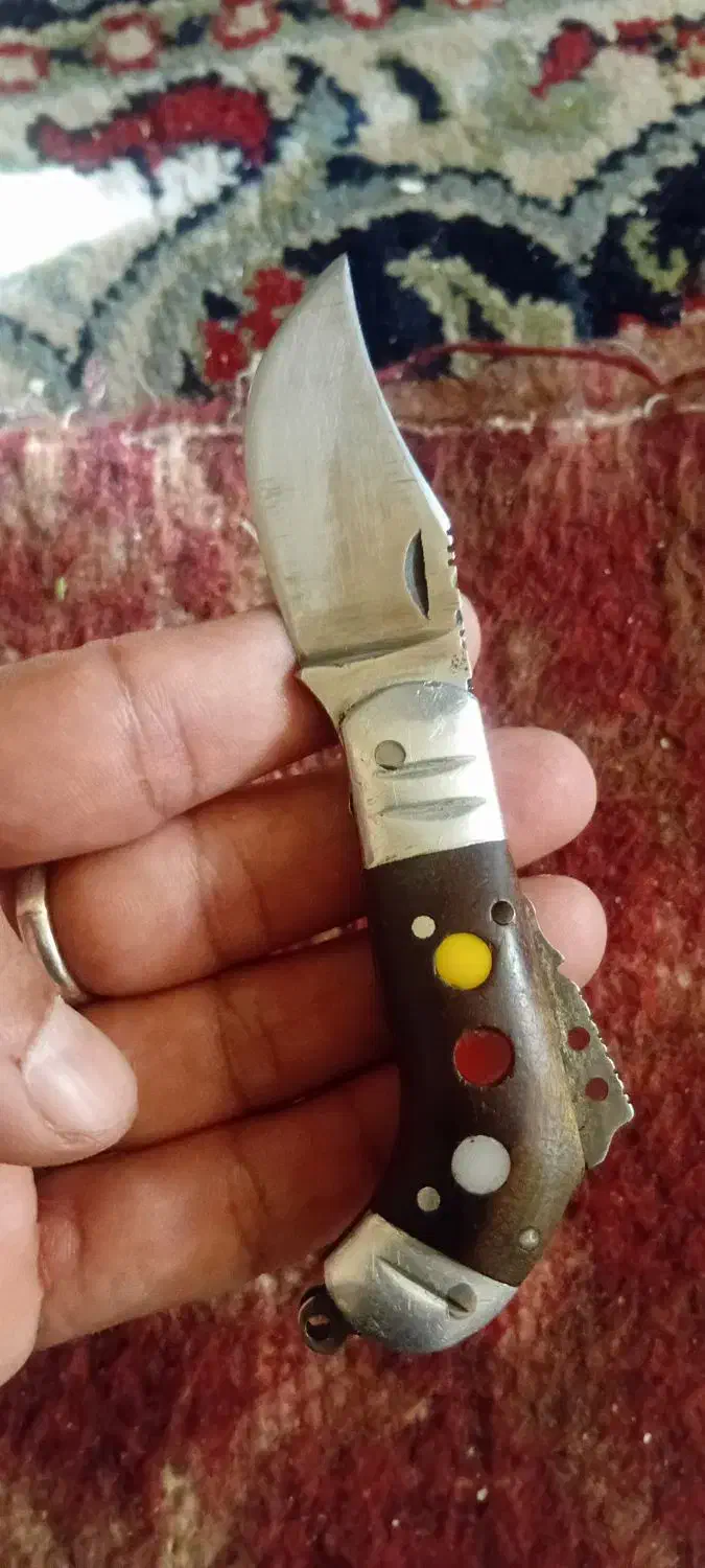 چاقو|کلکسیون اشیاء عتیقه|شیراز, سیاه سنگ|دیوار