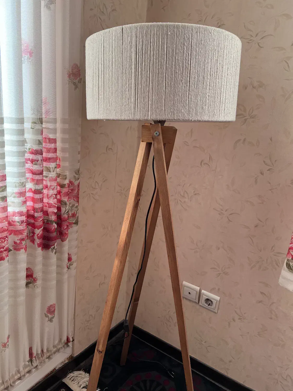 آباژور|چراغ خواب و آباژور|یزد, |دیوار