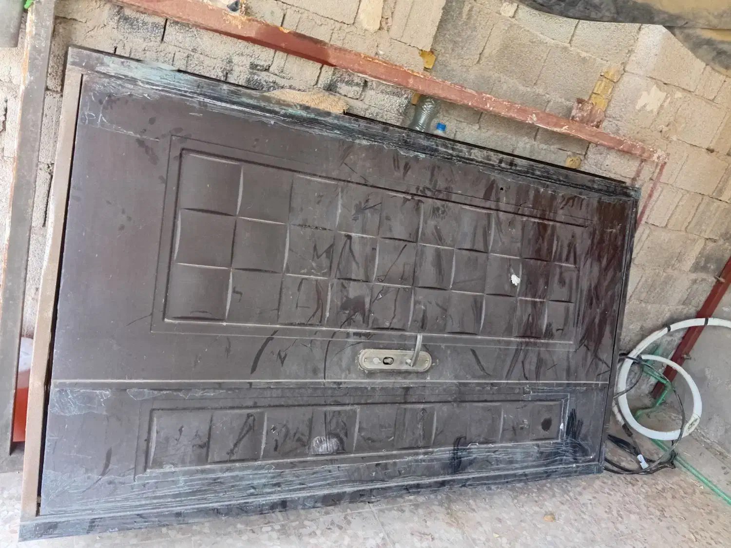 در ضد سرقت تمیز در حد نو|مصالح و تجهیزات ساختمان|ریگ, |دیوار