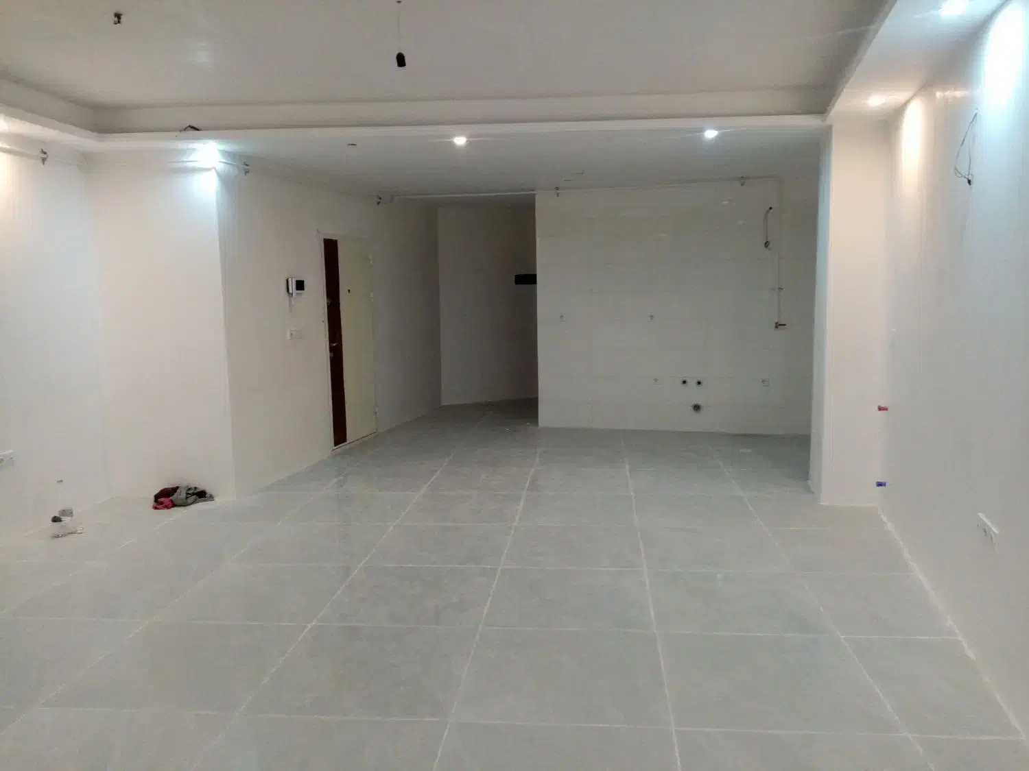 آپارتمان نوسازامامرضا برخیابان اصلی امکانات فول|فروش آپارتمان|گرگان, |دیوار