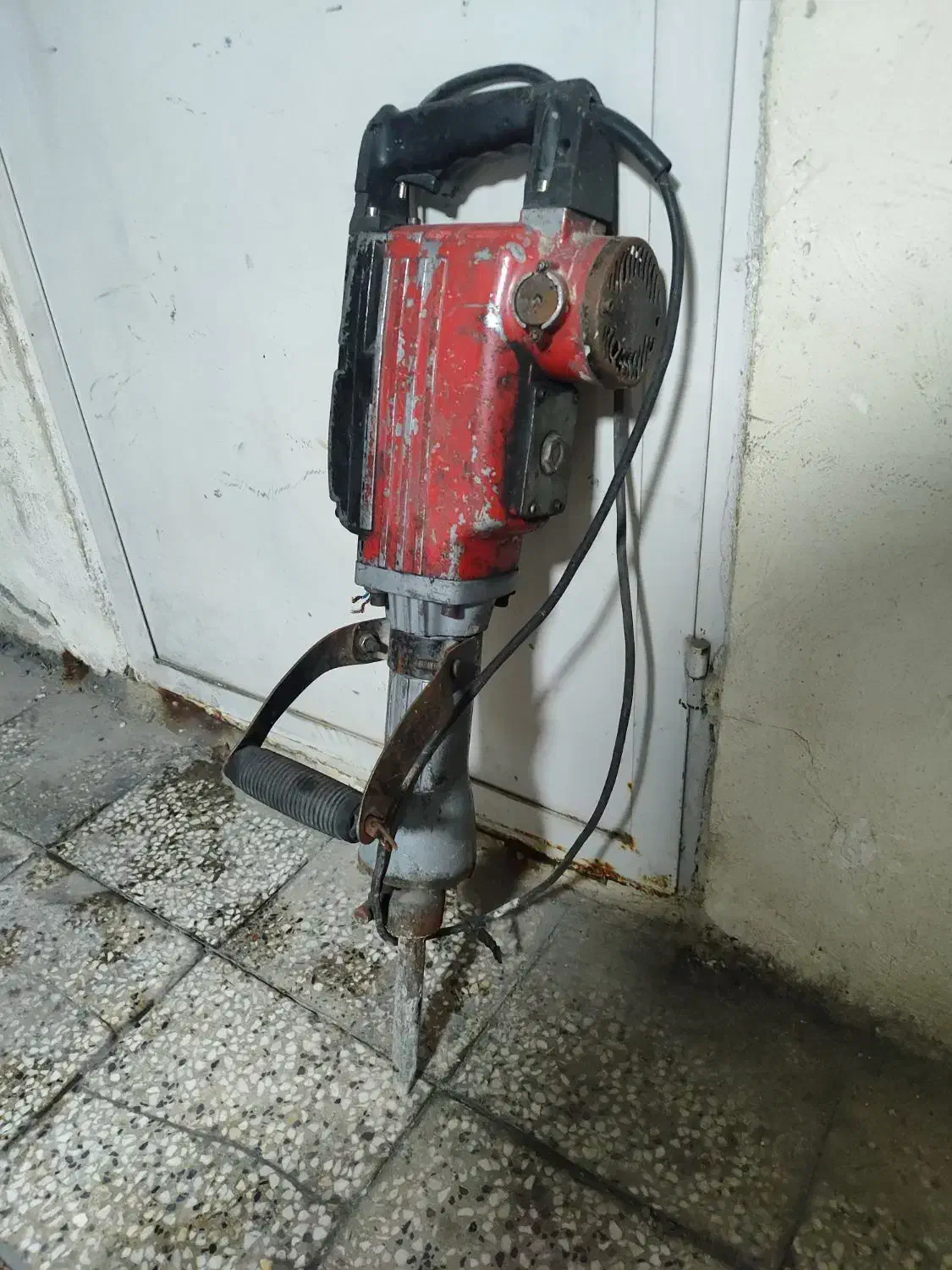 هیلتی بتن کن ۱۷ کیلویی|ابزارآلات|ری, شهرری|دیوار