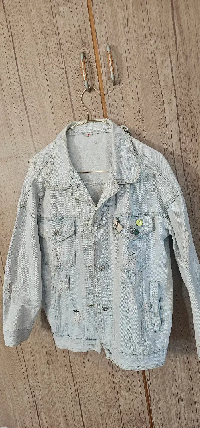 لباس|لباس|شیراز, امام حسین|دیوار