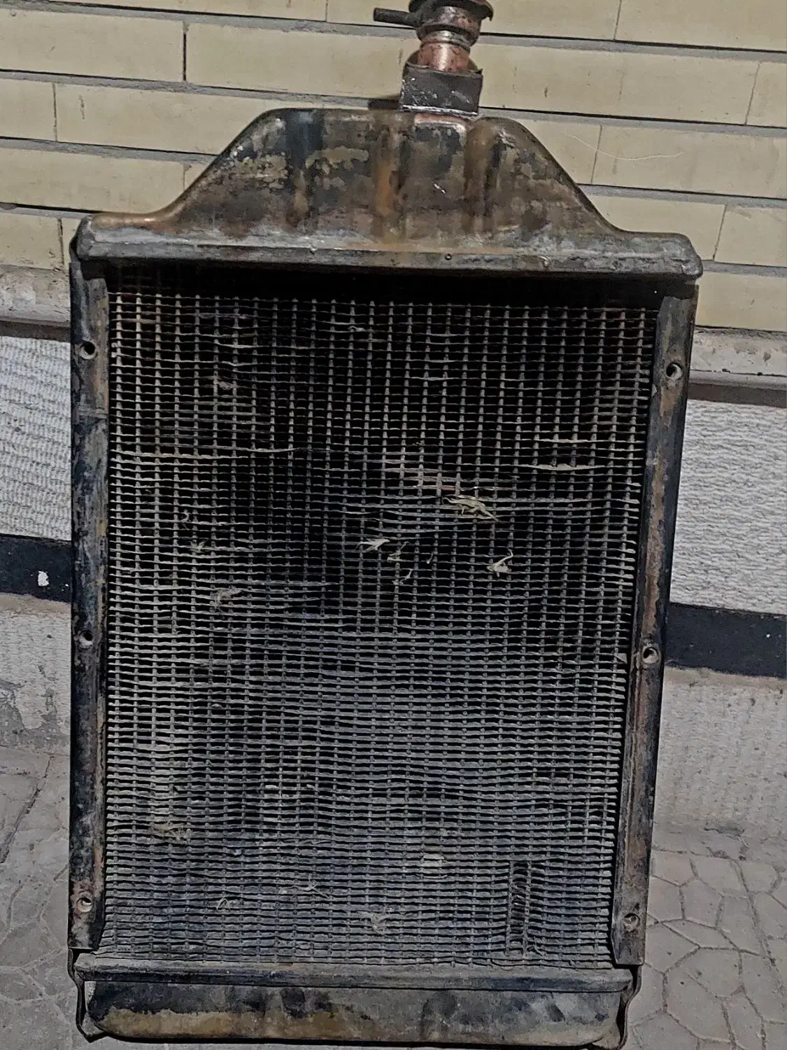 رادیاتورتراکتور فرگوسن ۲۸۵وشافت همزن پمپ بتن زمینی|ماشین‌آلات صنعتی|کرمان, |دیوار