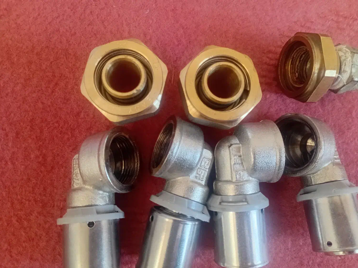 اتصالات برنجی پکیچ و چسب کاشی|آبگرمکن، پکیج، شوفاژ|پارس‌آباد, |دیوار