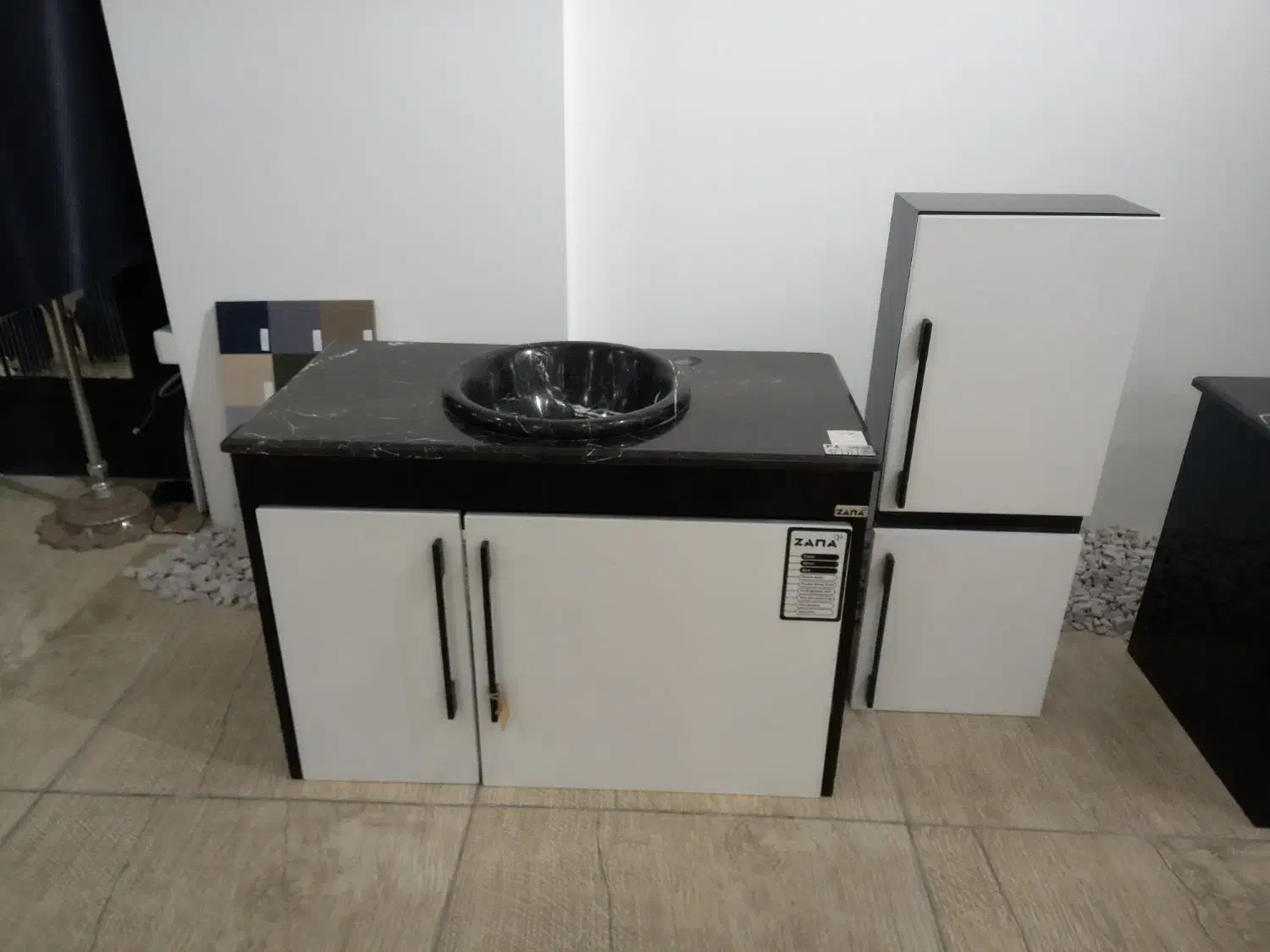 فروش ویژه ویژه روشویی های کابین دار|لوازم سرویس بهداشتی|کرمانشاه, |دیوار