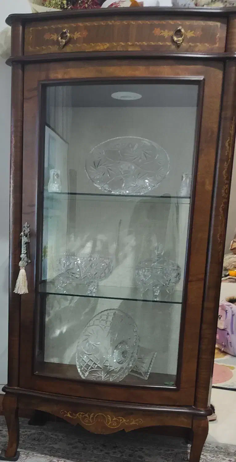 ویترین کوتاه معرق|بوفه، ویترین، کنسول|صباشهر, |دیوار