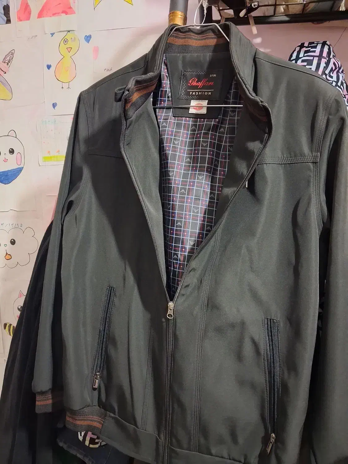 کاپشن نو|لباس|زنجان, |دیوار