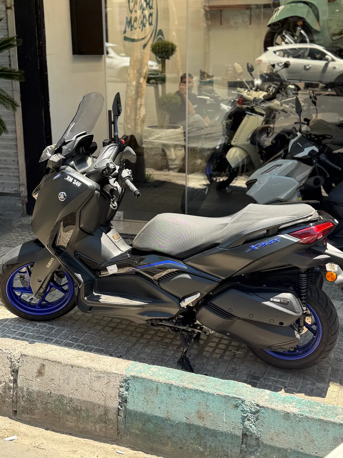 Xmax 1404 - 400 km|موتورسیکلت|تهران, نیلوفر|دیوار