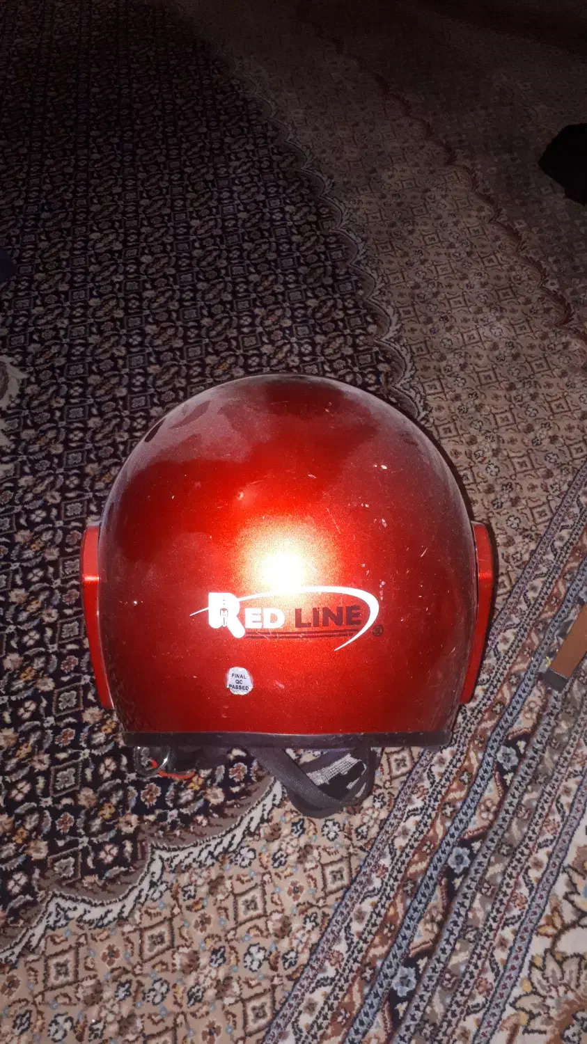 کلاه کاسکت رد لاین|قطعات یدکی و لوازم جانبی|تهران, قزل قلعه|دیوار