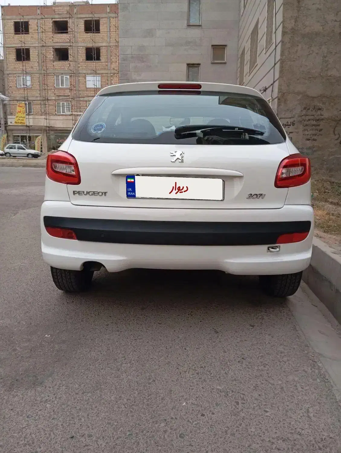 207tu3|خودرو سواری و وانت|هشتگرد, شهرک بعثت|دیوار