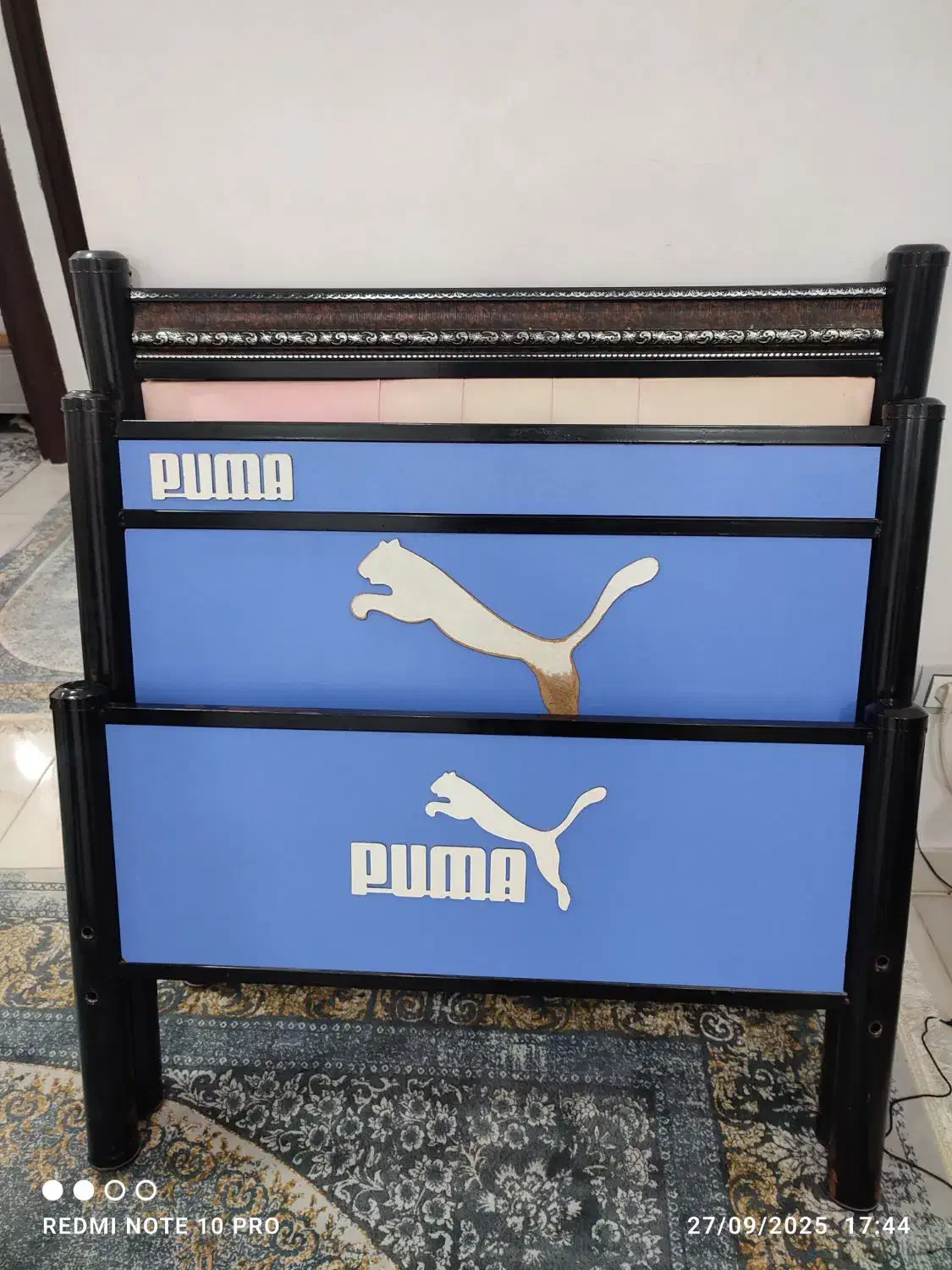 تخت فلزی پوما و طرح چرم دخترونه|تخت و سرویس خواب|رشت, پل تالشان|دیوار