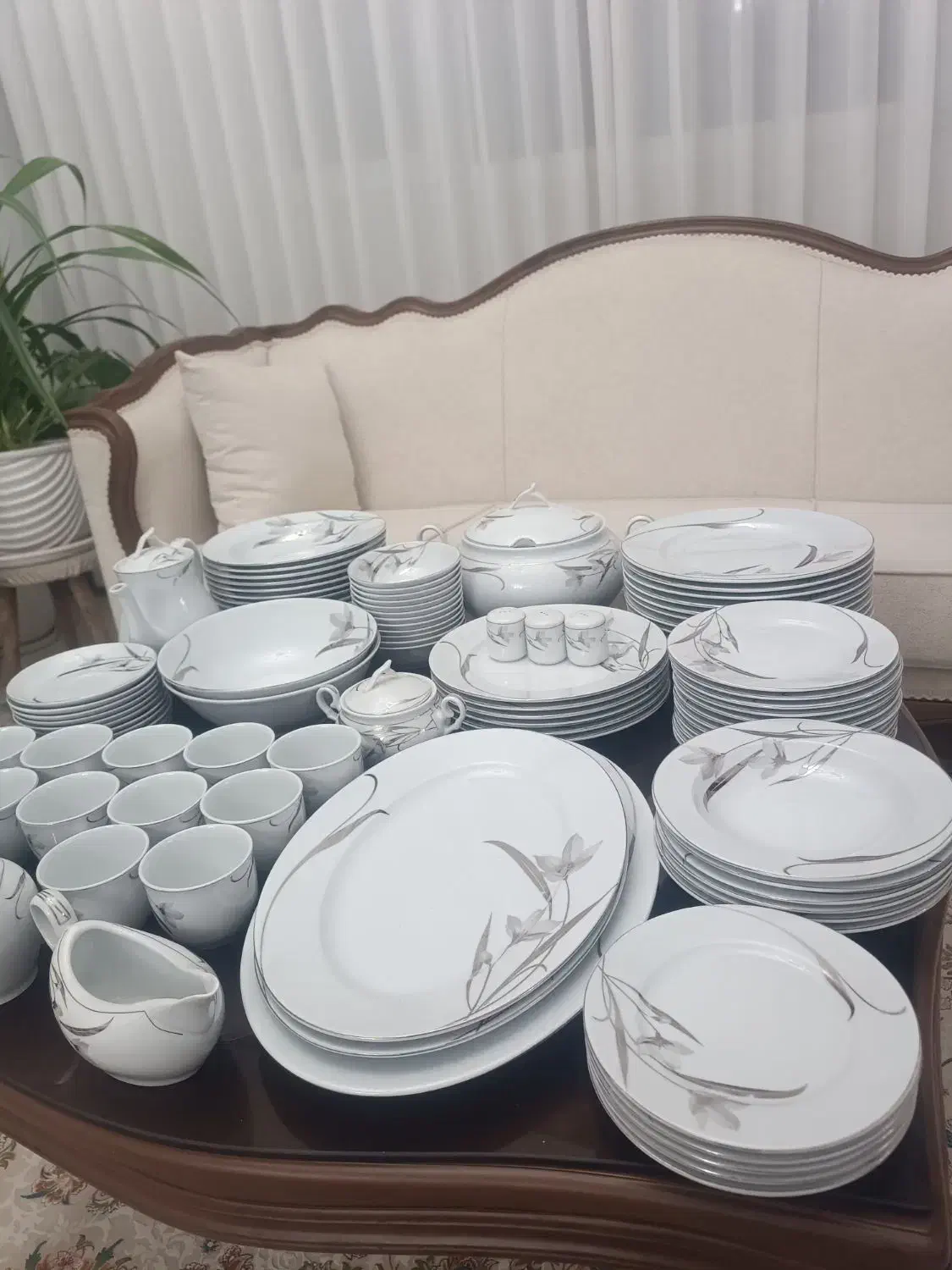 ظروف پذیرایی و سرو|ظروف سرو و پذیرایی|اراک, |دیوار