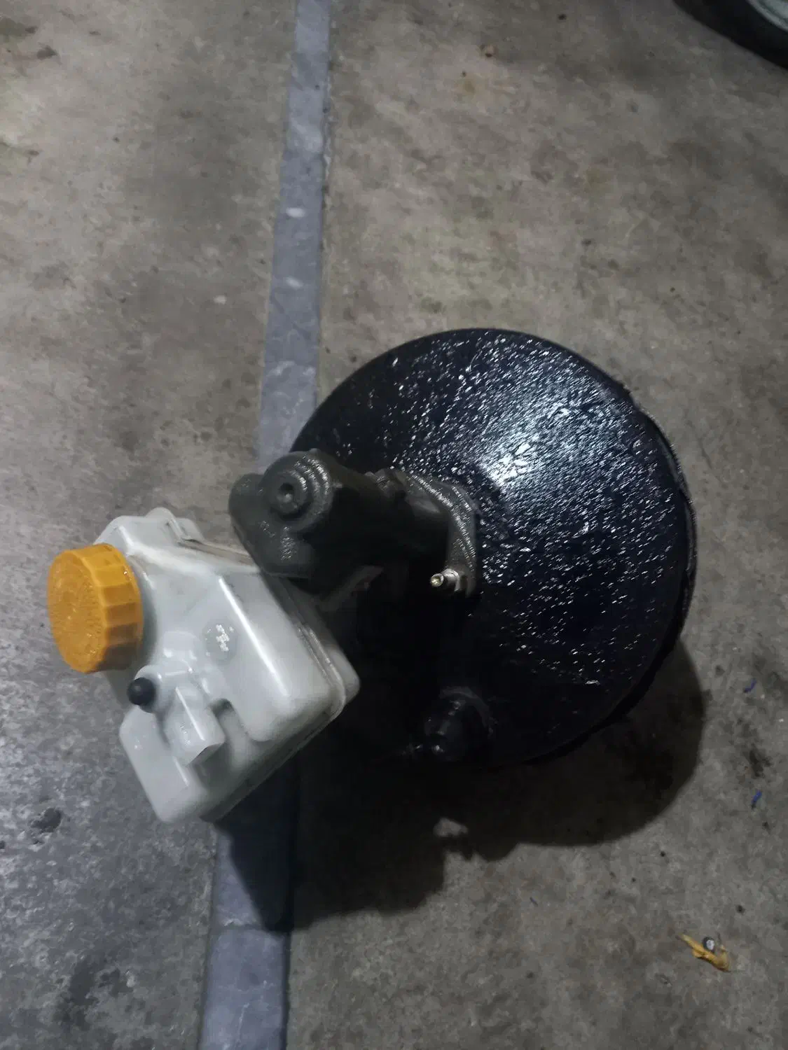 بوستر ترمز ۹ اینچ پارس تیوفایو|قطعات یدکی و لوازم جانبی|تنکابن, |دیوار