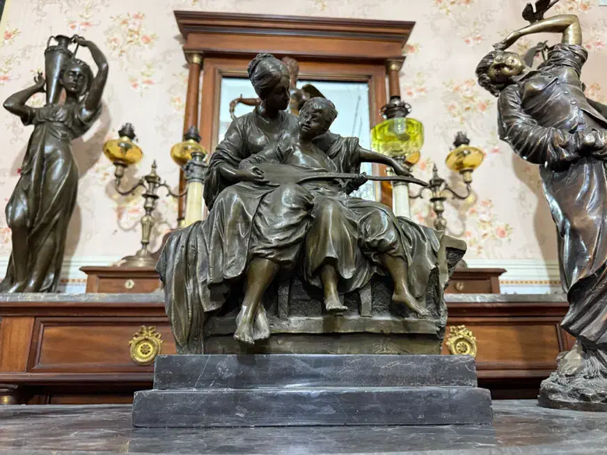 مجسمه برنزچین|مجسمه، تندیس، ماکت|تهران, فرودگاه مهرآباد|دیوار