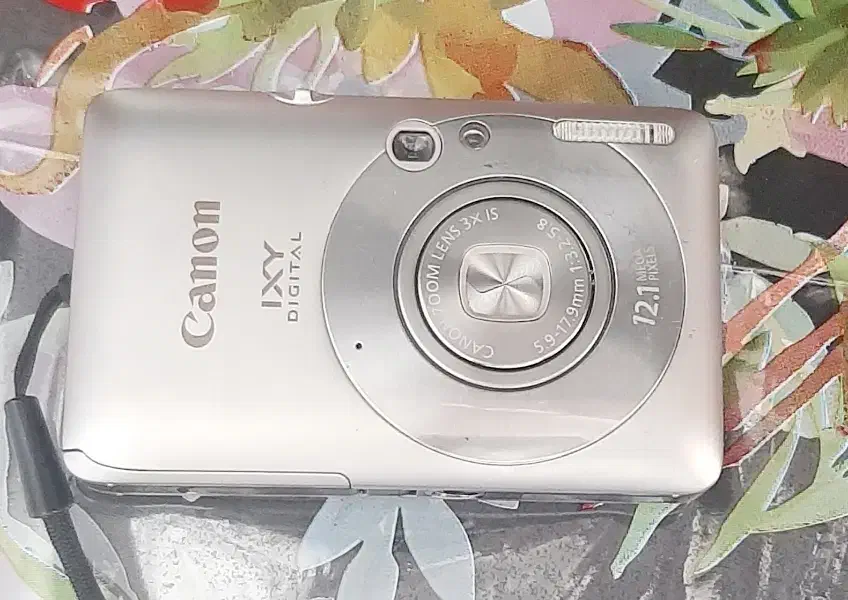 Canon IXY Digital 210 IS (IXUS 110 IS)|دوربین عکاسی و فیلم‌برداری|شاهین‌شهر, خانه کارگر|دیوار