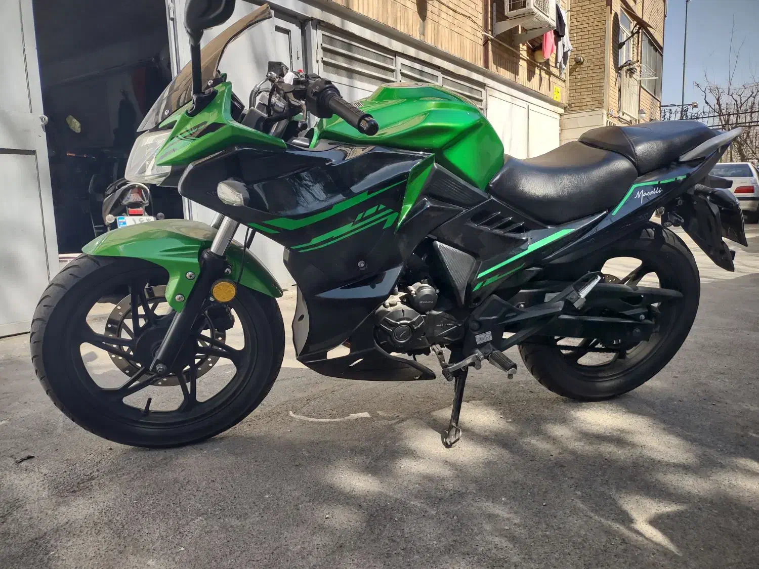 مگلی 200|موتورسیکلت|تهران, پرستار|دیوار