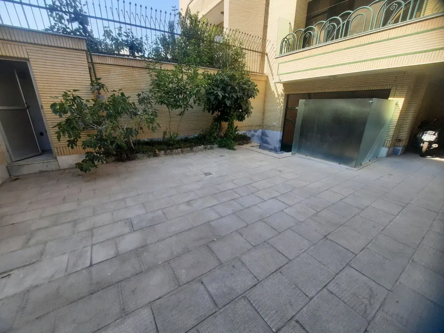 اجاره اپارتمان ۲ خوابه طبقه همکف شهید رجایی|اجارهٔ آپارتمان|اصفهان, کردآباد|دیوار