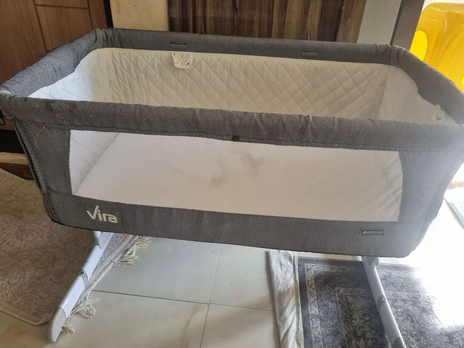 تخت وگهواره|تخت و صندلی بچه|بجنورد, |دیوار