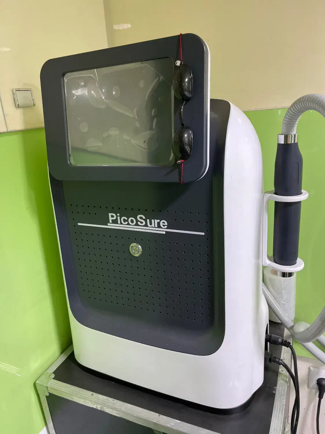 فروش دستگاه کیوسوئیچ پیکوشور/لیزر تتو|پزشکی|رشت, نامجو|دیوار