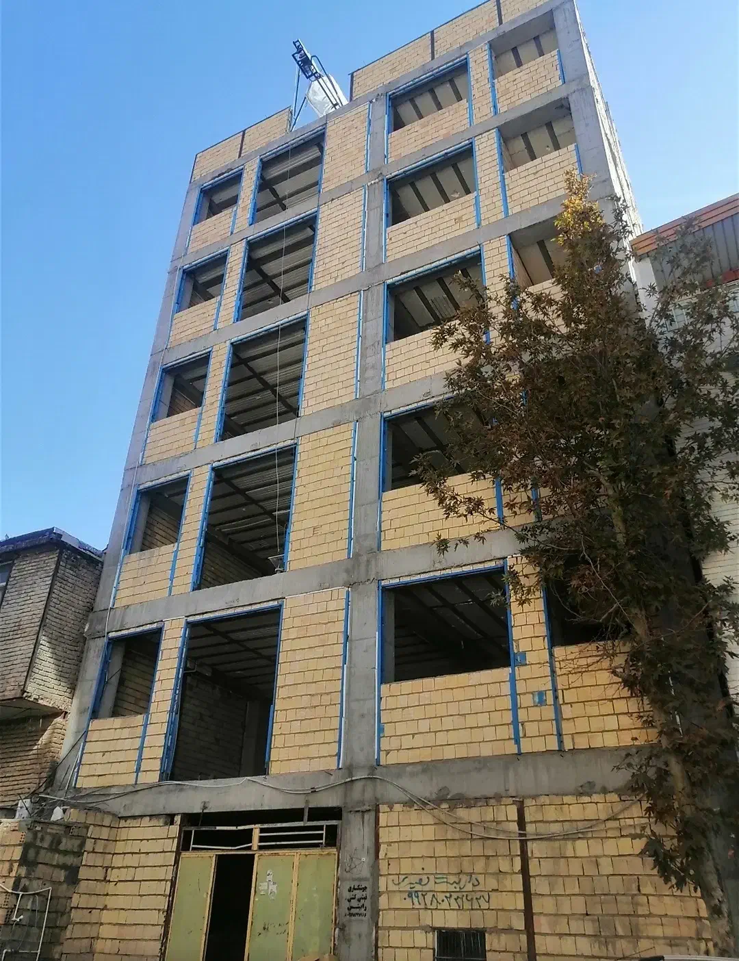 نگهبان جهت کارگاه ساختمانی|استخدام سرایداری و نظافت|خرم‌آباد, |دیوار