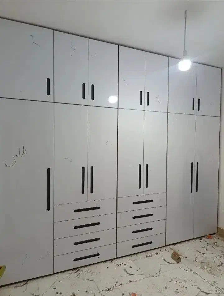 نصب کمد دیواری و کابینت دست دوم با نازل ترین قیمت|خدمات پیشه و مهارت|باغ ملک, |دیوار