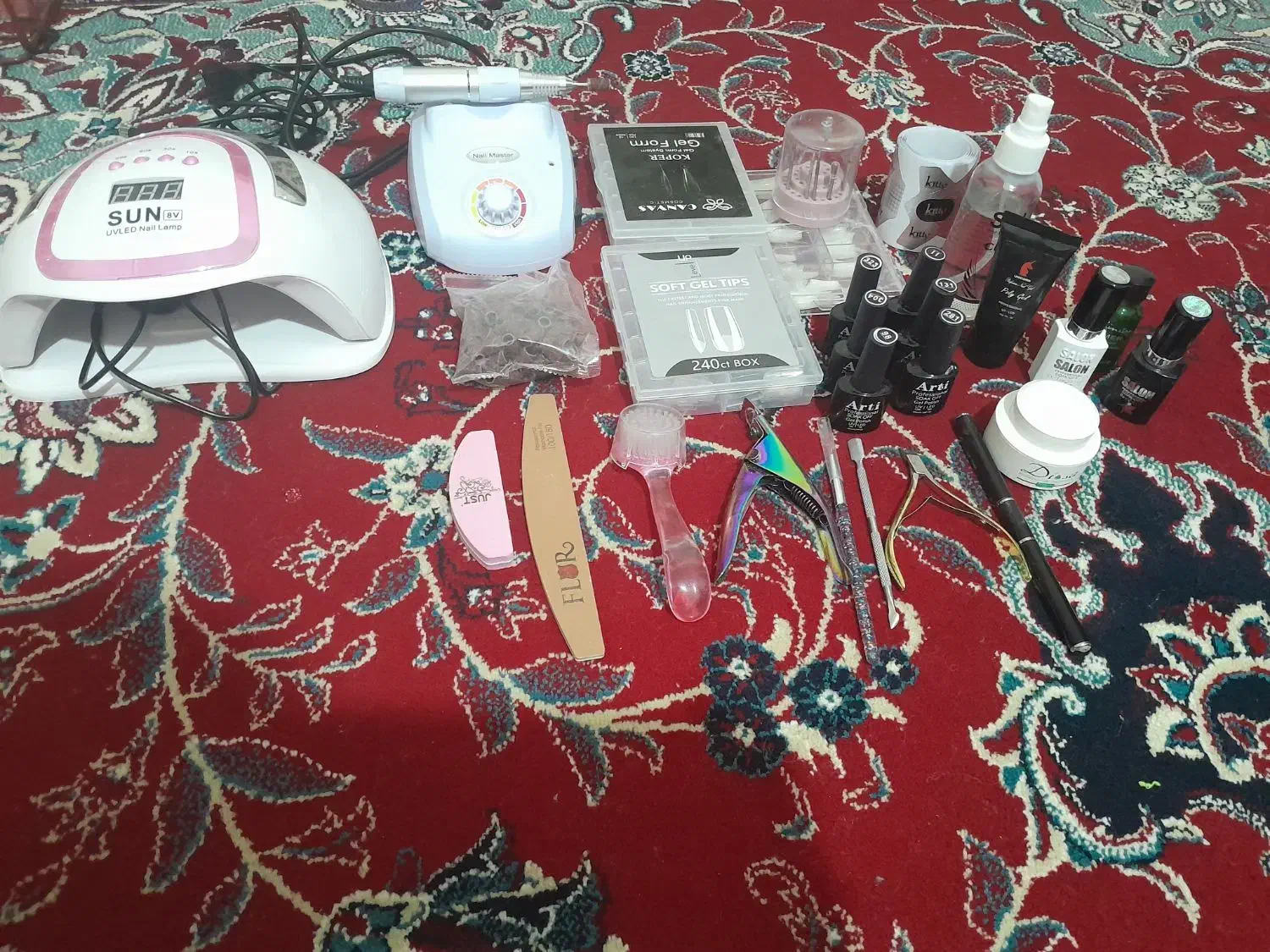 وسایل کاشت ناخن نو|آرایشی، بهداشتی، درمانی|سنندج, |دیوار