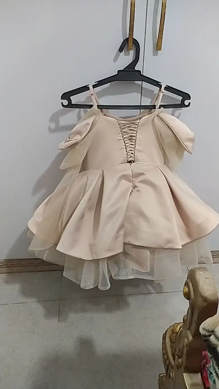 لباس عروس کرمی دخترونه2میلیون|لباس|نسیمشهر, |دیوار