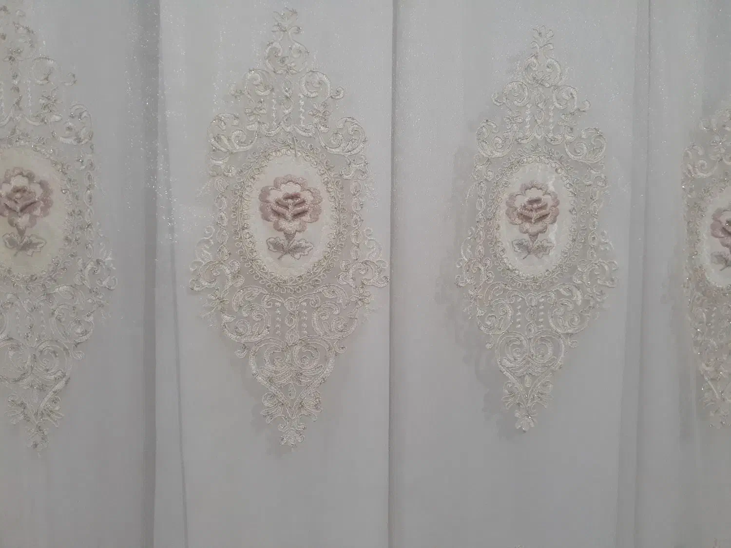 پرده حریر با تاج|پرده، رانر، رومیزی|تایباد, |دیوار