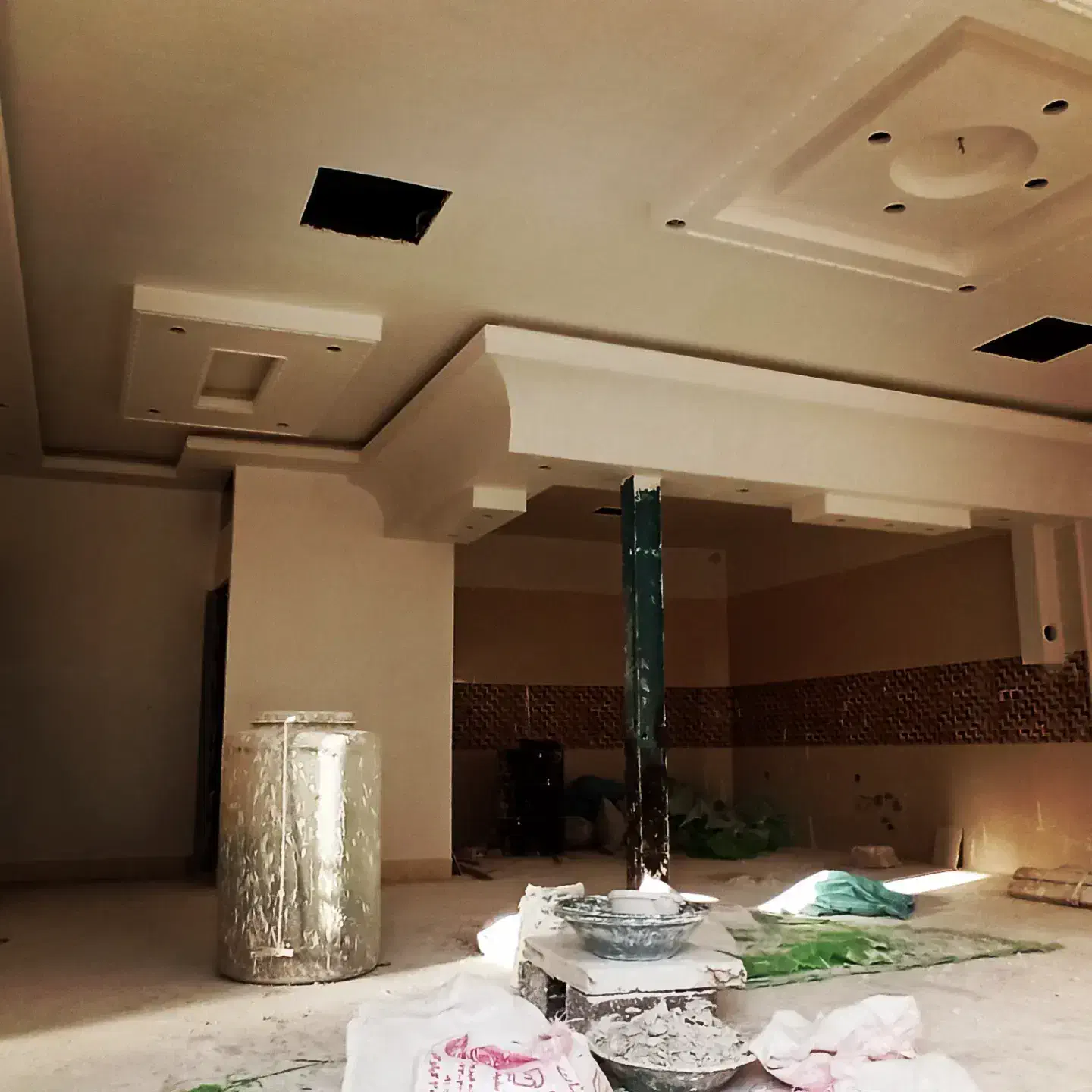 گچ کاری و خاک گچ|خدمات پیشه و مهارت|گناباد, |دیوار