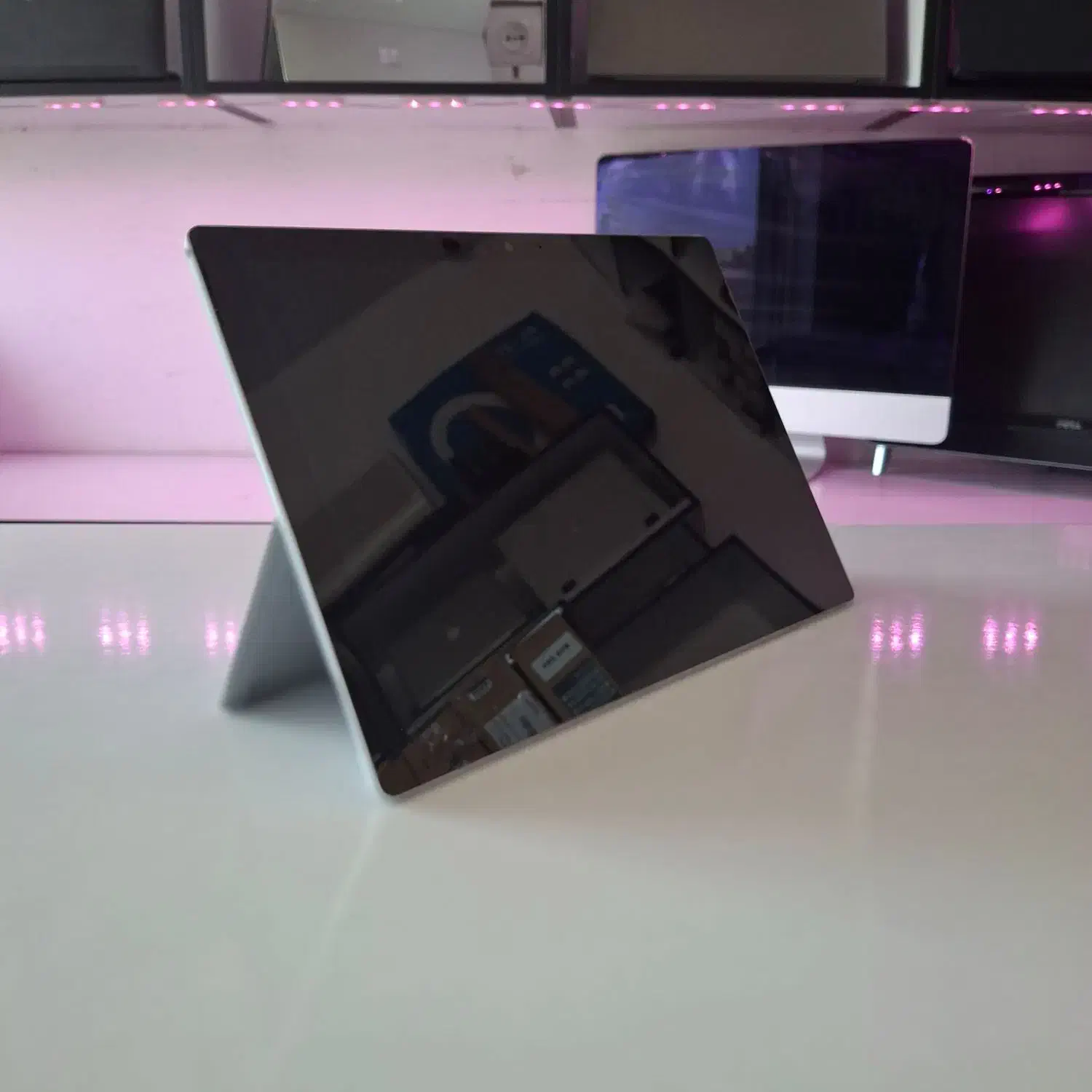 لپ تاپ لاکچری مایکروسافت مدل( surface pro 5 )|رایانه همراه|یزد, |دیوار