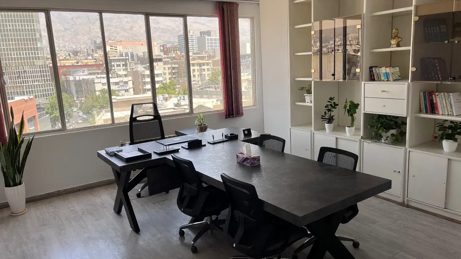 اجاره اتاق از دفتر وکالت|اجارهٔ دفتر کار، اتاق اداری، مطب|تهران, میرداماد|دیوار