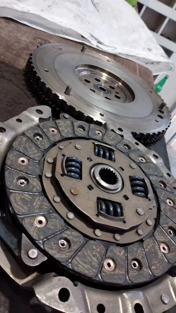 دیسک صفحه کلاچ استوک اصلی انواع ماشین ها|قطعات یدکی و لوازم جانبی|رشت, یخسازی|دیوار