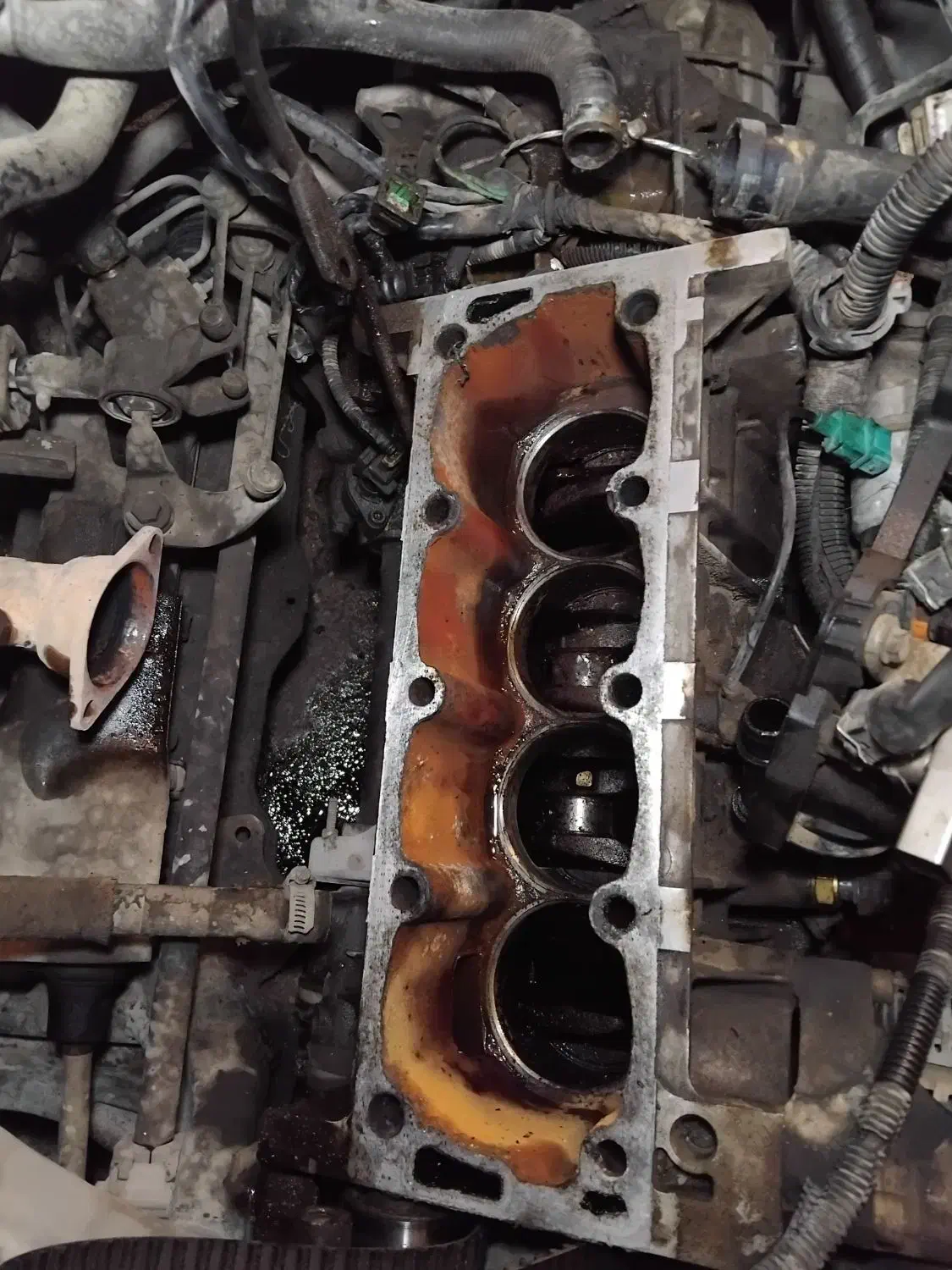 استادکارمکانیک خودروی سواری|خدمات موتور و ماشین|بندر امام خمینی, |دیوار