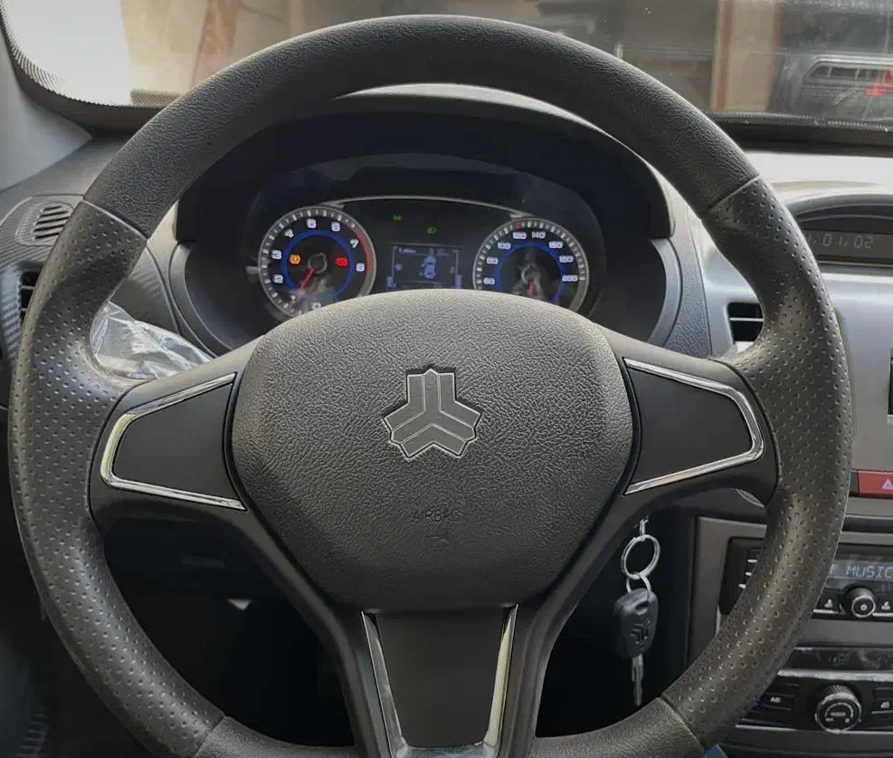 کوییک ۱۴۰۳ فول در حد|خودرو سواری و وانت|تهران, زیبادشت|دیوار