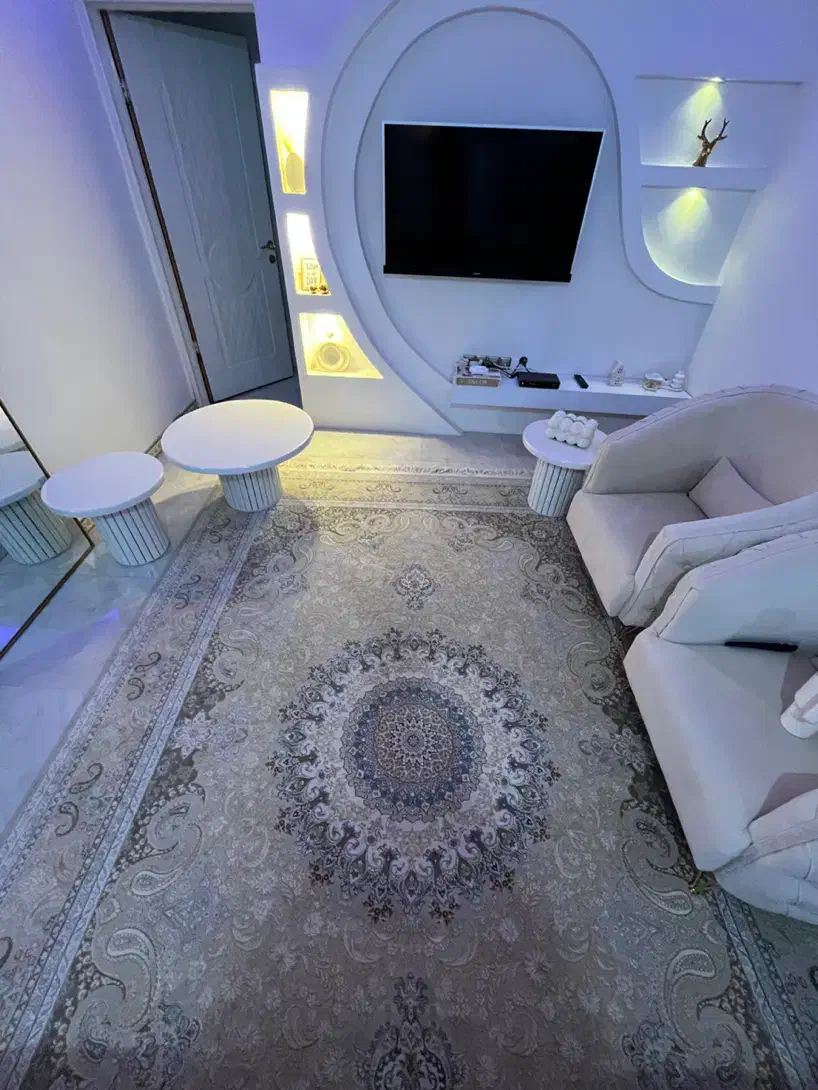 فرش ۹ متری کرم|فرش|رشت, معلولین|دیوار