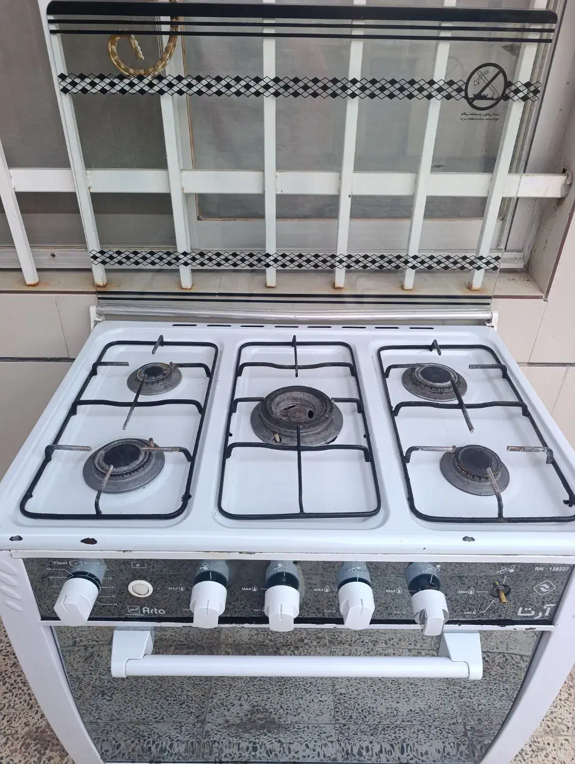 اجاق گاز طرح فر آرتا پنج شعله|اجاق گاز و لوازم برقی پخت‌وپز|لوشان, |دیوار