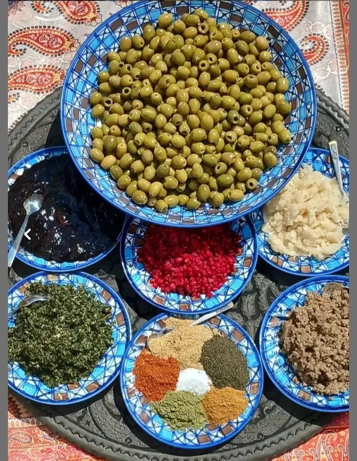 زیتون درجه یک یک طارم با بهترین قیمت و کیفیت|خوردنی و آشامیدنی|رشت, رشتیان|دیوار