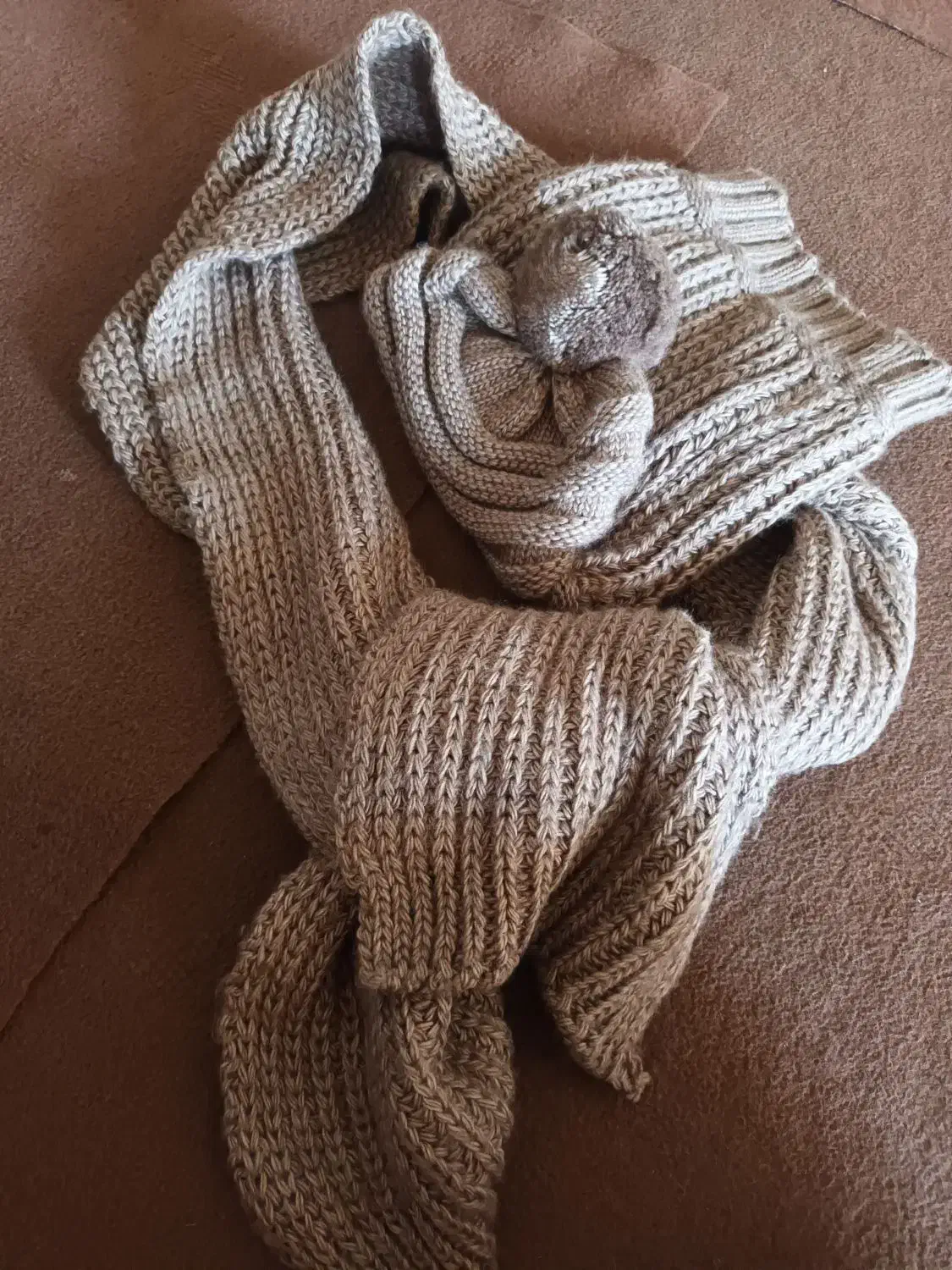 کلاه و شال گردن  دخترانه|لباس|فردیس, فردیس|دیوار