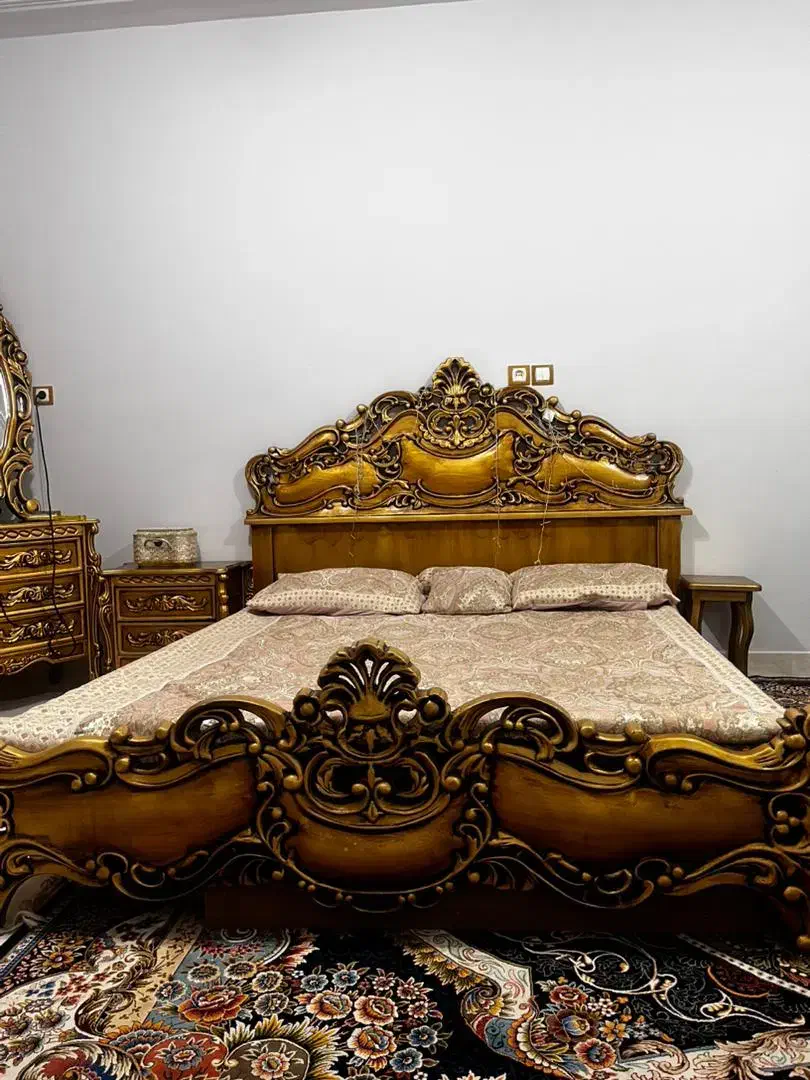 تخت خواب|تخت و سرویس خواب|بن, |دیوار