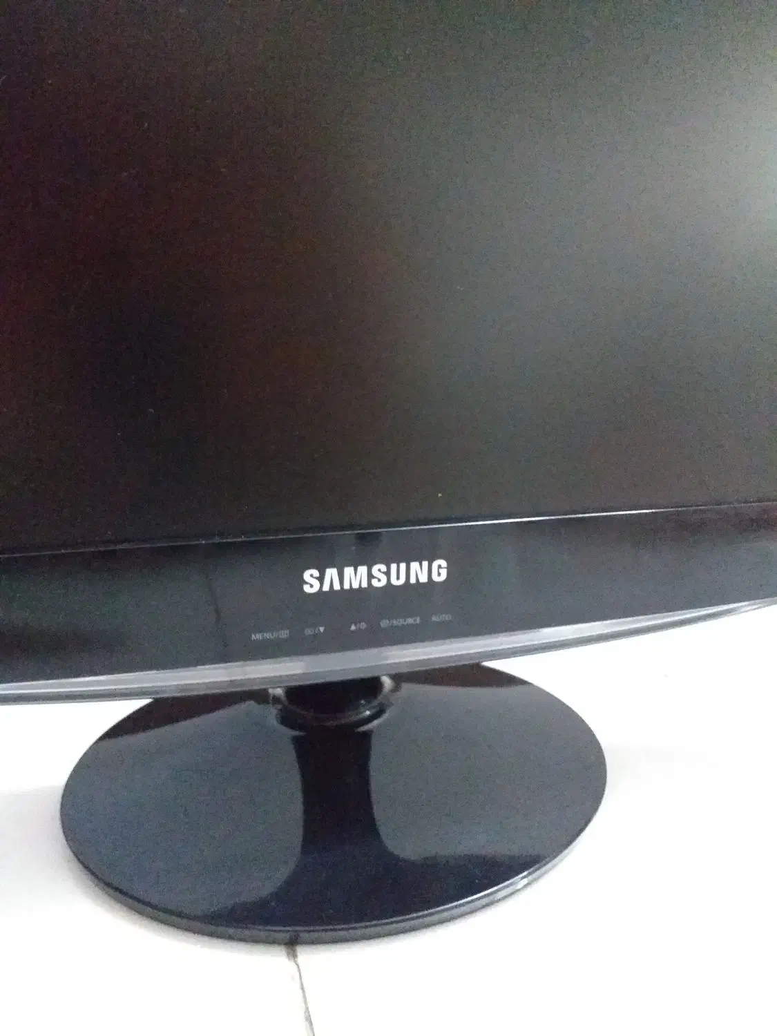 مانیتور ۱۹ اینچ سامسونگ در حد نو کاملا سالم|قطعات و لوازم جانبی رایانه|ری, ظهیرآباد|دیوار