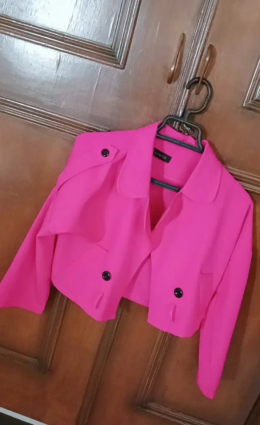 تعدادی لباس کاملا نو|لباس|کرمان, |دیوار