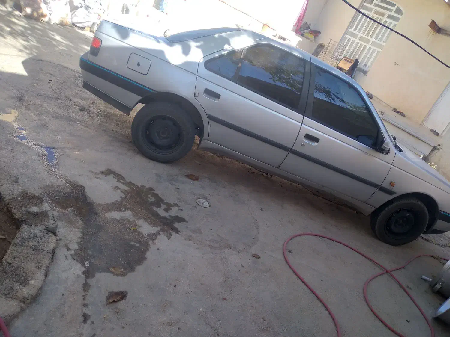 405 نقره ای مدل 93|خودرو سواری و وانت|همایجان, |دیوار