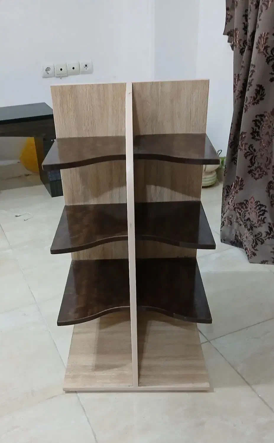 کمد ایستاده ، طبق و میز تلویزیون|میز تلویزیون|رشت, گلزاران|دیوار