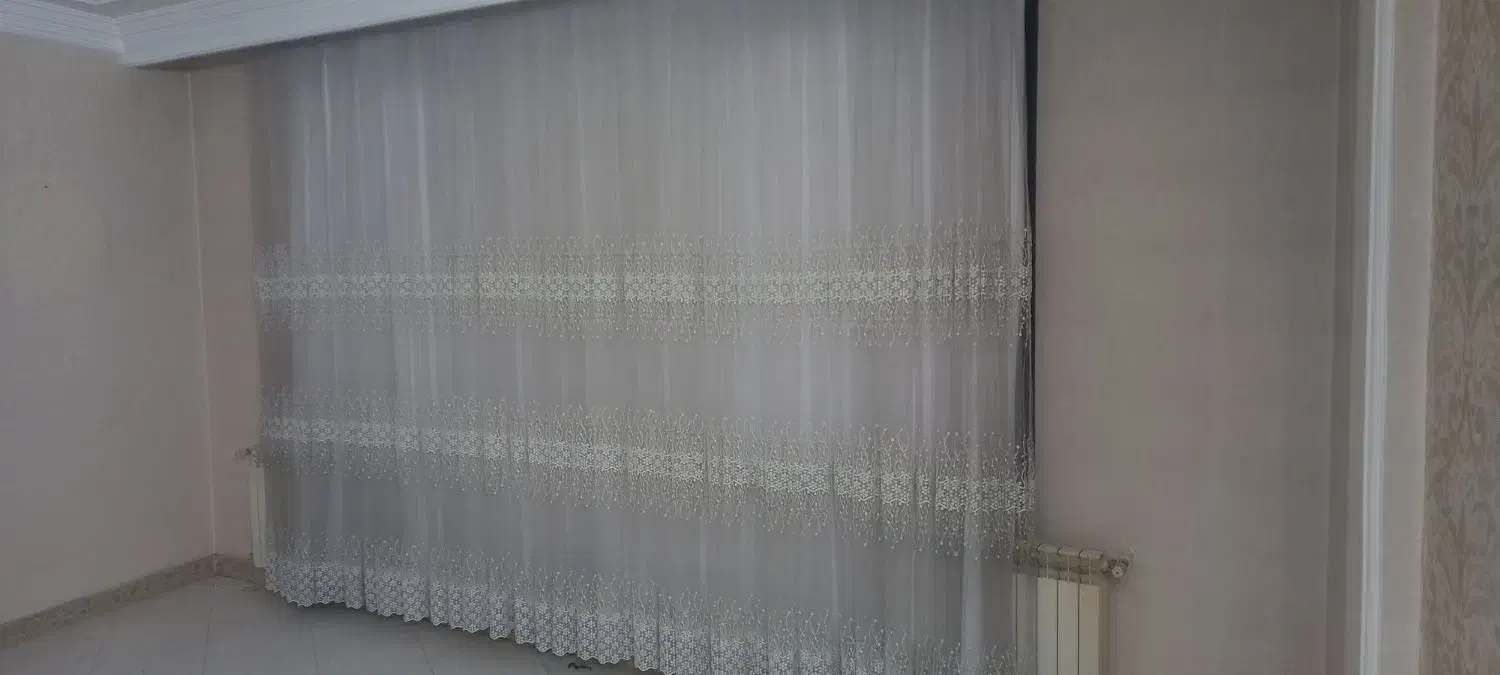 پرده  ۴ متر ی|پرده، رانر، رومیزی|کرج, شهرک پردیسان|دیوار