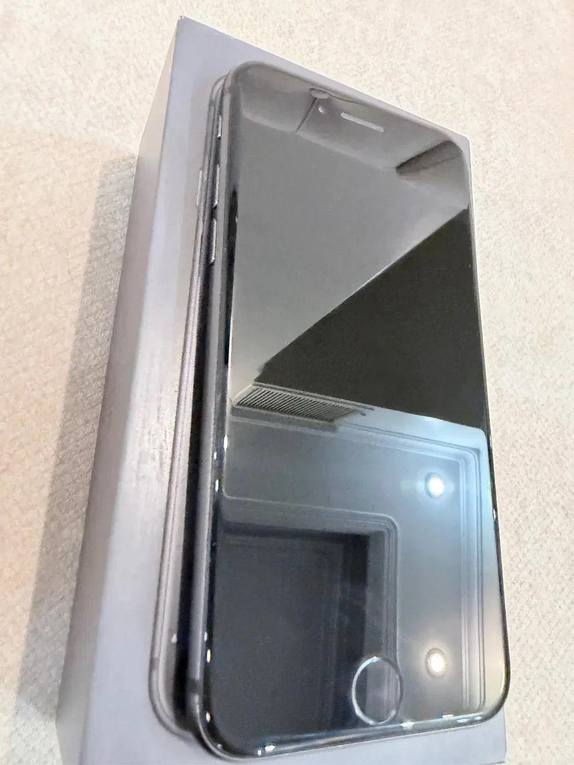 آیفون ۸ ۲۵۶ گیگ نو|موبایل|تهران, سازمان آب|دیوار